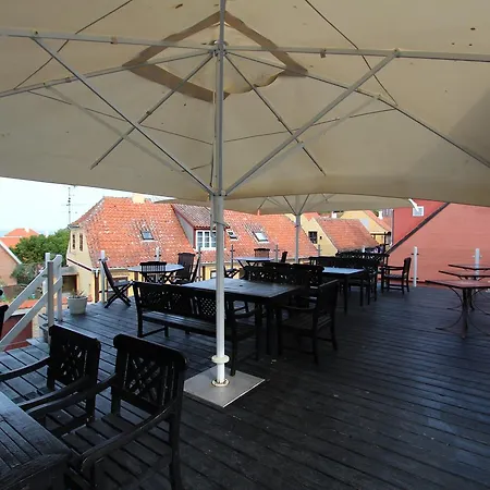 Hotel Therns 2*