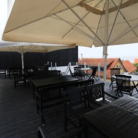 Hotel Therns 2*
