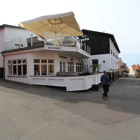 Hotel Therns 2*
